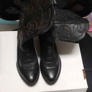 Ariat cowboy boots